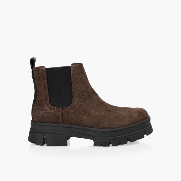 UGG Shoes - ❤️🔥❤️ UGG Ashton Chelsea  Brown Suede Ankle Boots size 8,5 US or 39 European